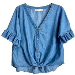 Elle Rae Size Medium Blue Chambray Button-Down Ruffle Sleeve Tie Front Blouse
